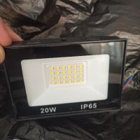 Прожектор LED 50W или 20W , снимка 2 - Лед осветление - 45330003