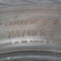 Зимна гума Nokian 255/40/17- 7mm, снимка 6 - Гуми и джанти - 45485022