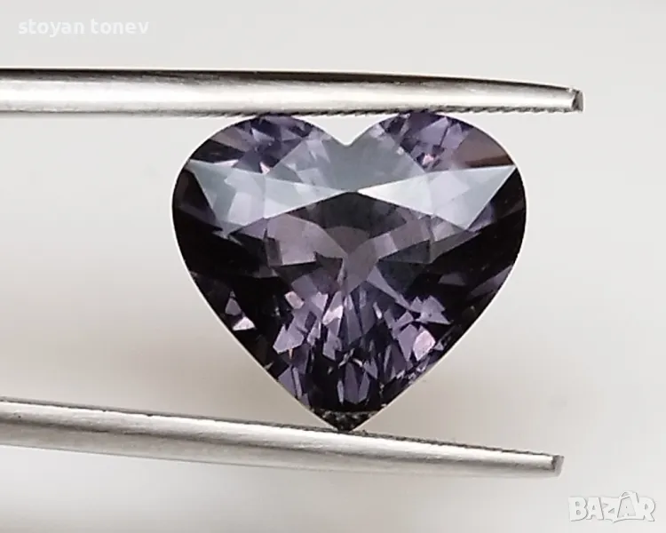 Тренди шпинел в сивеещо лилаво и VVS чистота - 5.02кт.! Нов!, снимка 1