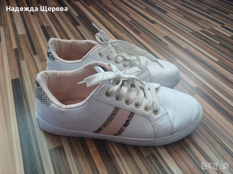 Спортни обувки, снимка 1