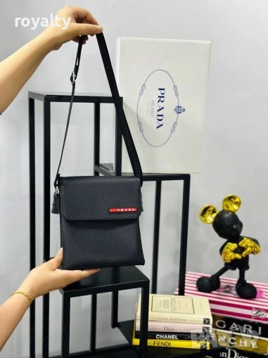 Prad🅰️ Кожена Мъжка Чанта , снимка 1