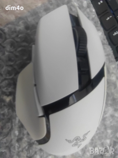 Mouse Razer basilisk v3 pro 35k white edition+ razer dock pro, снимка 1