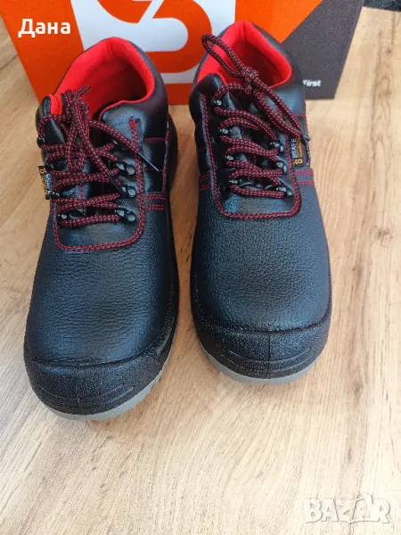 Работни обувки--44 номер, снимка 1