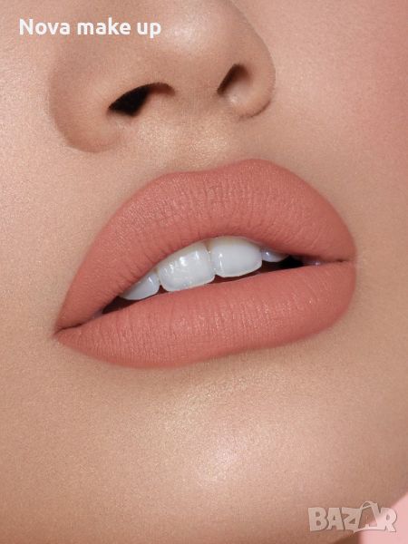 Матиращо червило Day-to-Day Matte Lipstick Sandstone, снимка 1