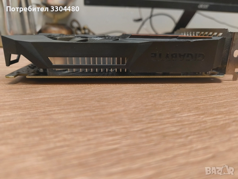 Gigabyte GTX 1050 – отлично състояние, снимка 1
