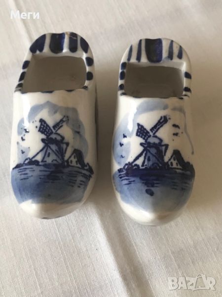 Порцеланова Фигурка Dutch Blue and White Delft – Shoe Clog with Windmills, снимка 1