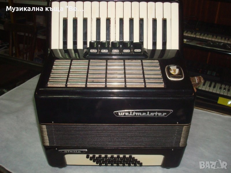 Акордеон Велтмайстер Стела 40 баса, снимка 1