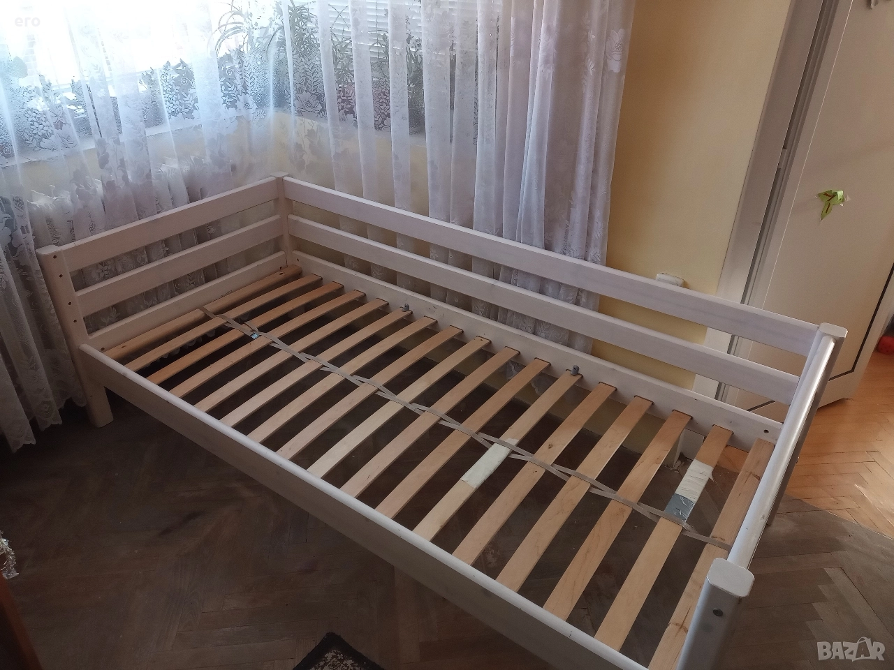 Немско единично легло, снимка 1