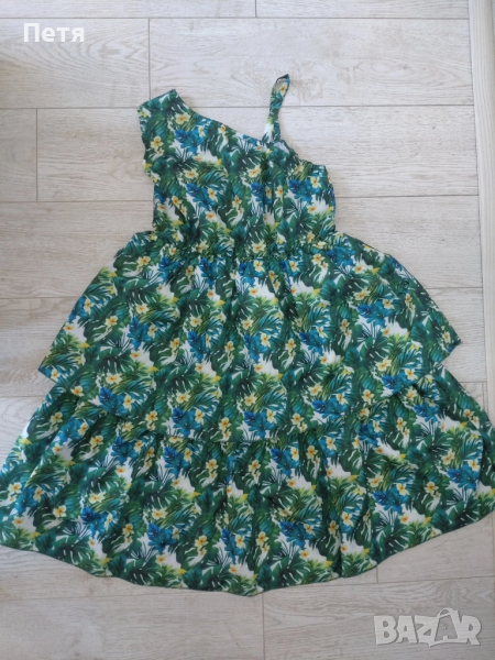 НОВА рокля 10-12 години, снимка 1