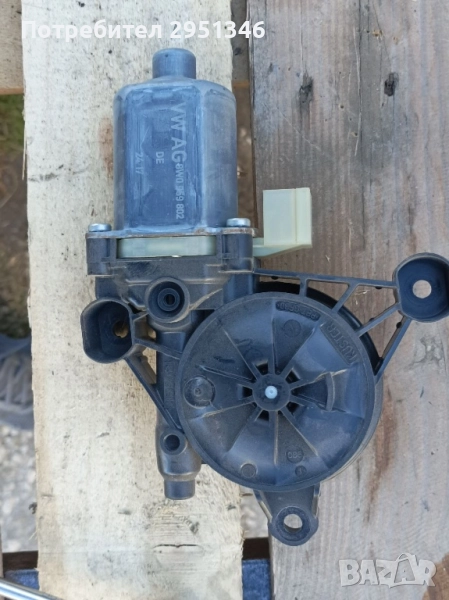 Моторче прозорец стъклоподемник Audi S5 A5 F5 8W0959802, снимка 1