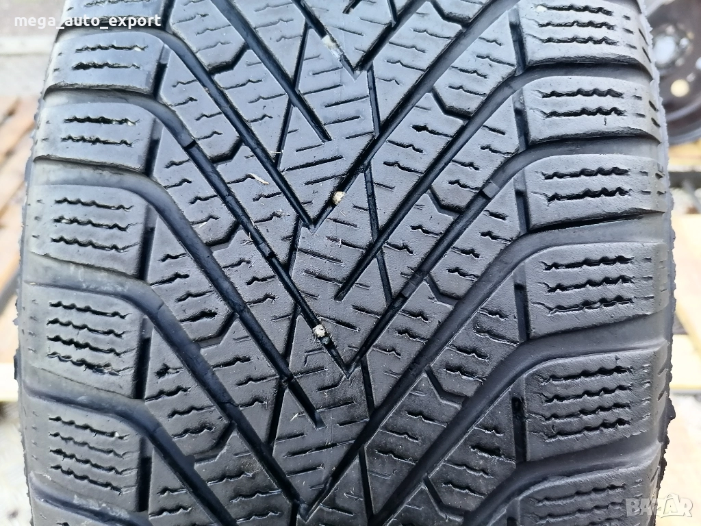 2 бр. Pirelli 215/55R17 DOT 2922, снимка 1