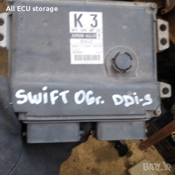 Suzuki Swift 1.5 engine ECU 33920-62J3 2 K3 3392062J3 , снимка 1