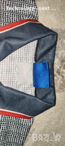 Ретро тениска Manchester United 1994/96–CANTONA 7–ОРИГИНАЛ–Umbro–Рядка, снимка 7 - Футбол - 53670607