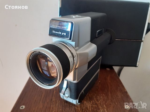 Кинокамера Sankyo CM 400 Super 8 
Japan, снимка 1 - Камери - 45252841