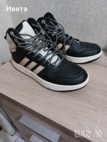 Adidas HOOPS, снимка 2 - Кецове - 48457105