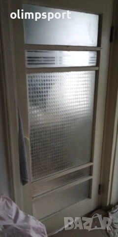 подарявам врата с каса