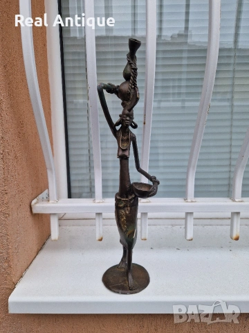 Страхотна антикварна африканска бронзова фигура статуетка пластика 