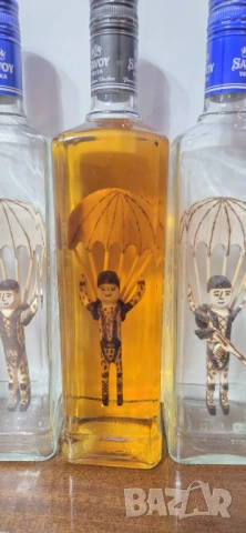 НОВО Ръчно изработени бутилки - подарък,декорация,сувенир.  Бутилка парашутист., снимка 12 - Други - 53597741