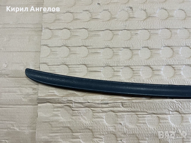 Лип за багажника на BMW E39 Седан, снимка 3 - Части - 53623410