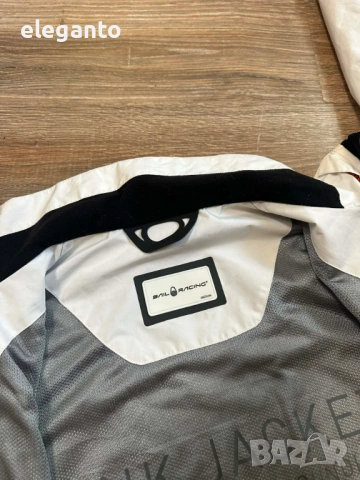 Висок клас дамско яке Sail Racing Spray Gore-Tex Hooded  Storm Jacket , M размер , снимка 8 - Якета - 53976457