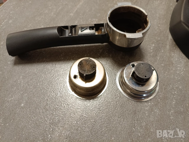 Delonghi еспресо машина EC221, 1100W, 15 bar, 1 л резервоар, снимка 6 - Кафемашини - 53210757