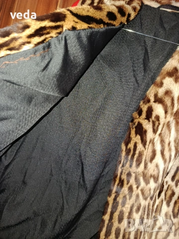 Винтидж кожен елек естествен косъм размер Л, снимка 3 - Елеци - 53959646