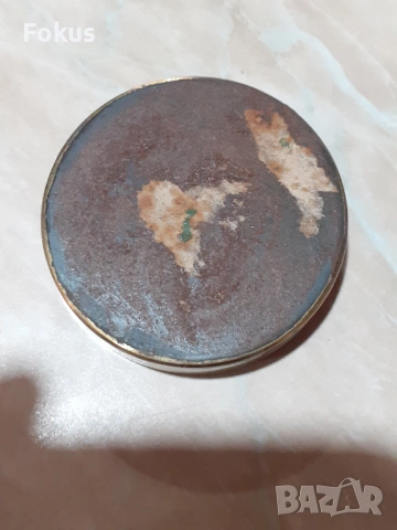 Стар бронзов календар, снимка 4 - Антикварни и старинни предмети - 53347622