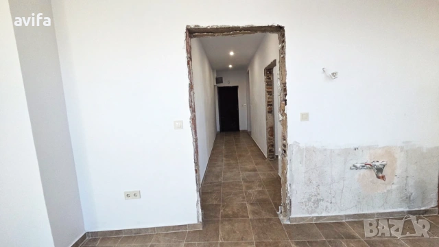 Четиристаен апаратамент в Елин Пелин, снимка 4 - Апартаменти - 53663665