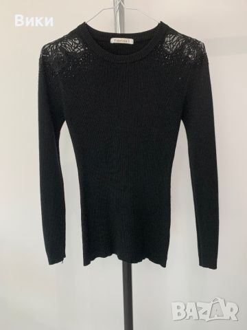 Красив дамски пуловер с дантела и камъни, снимка 1 - Блузи с дълъг ръкав и пуловери - 45747209
