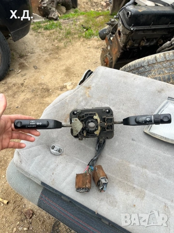 Лостчета чистачки и фарове Мицубиши спейс Рънър 1998г