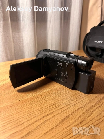 Sony Handycam FDR-AX33 – 4K видеокамера (пълен комплект), снимка 7 - Камери - 53330061
