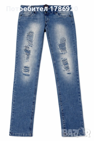 Стилни дънки с модерен distressed ефект на марката Willed Wear.