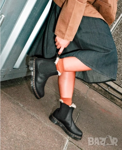 боти / ботуши, Dr. Martens Челси с подплата от изкуствена кожа Leonore номер 37, снимка 7 - Дамски боти - 53238273