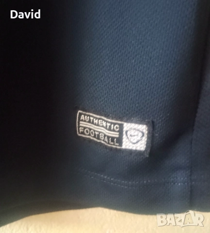 Оригинална тренировъчна фланелка на Барселона, снимка 3 - Футбол - 51537070