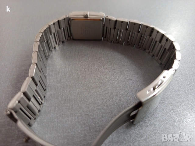 Дамски часовник Casio и Q&Q, снимка 3 - Дамски - 52207316