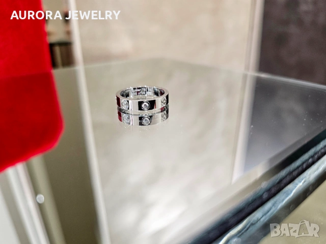 CARTIER Love White Gold 1 Diamond Small Model Пръстен, снимка 6 - Пръстени - 53194448