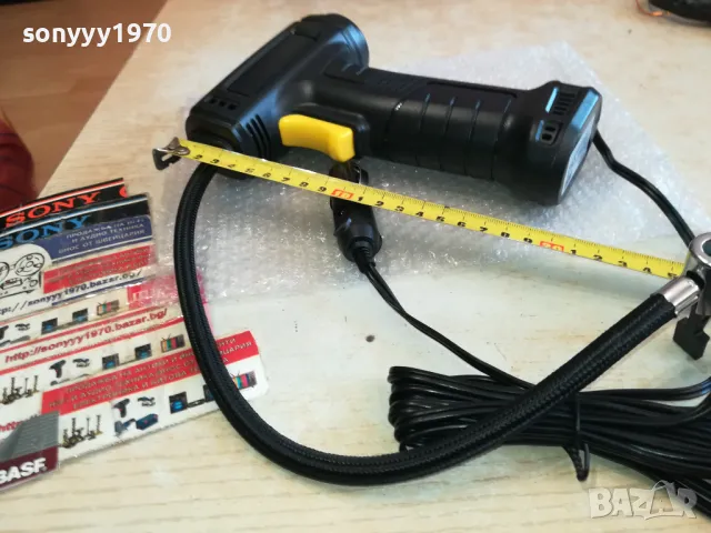 ПИСТОЛЕТ КОМПРЕСОР ЗА ПОМПАНЕ НА ГУМИ 12V С LED ПОДСВЕТКА 1902251553, снимка 4 - Аксесоари и консумативи - 49195873
