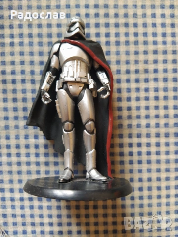 STAR WARS фигурка Captain Phasma
