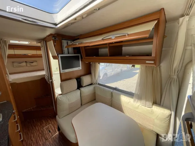 ПРОДАВА СЕ HYMER B 514SL GOLD EDiTiON MODELL 2008 Километри 82.000 хиляди Цена 38.500 евро, снимка 15 - Каравани и кемпери - 46865351