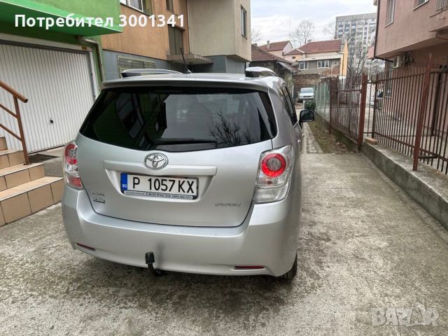 Продавам Toyota Verso, снимка 3 - Автомобили и джипове - 46409232