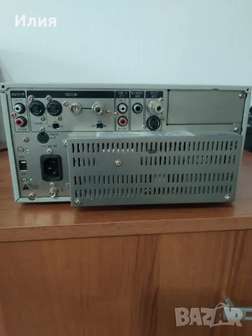 Професионален видео рекордер Sony SVO-9500MDP, снимка 4 - Плейъри, домашно кино, прожектори - 50400750