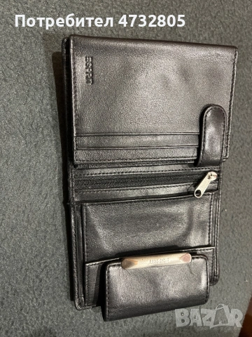 Мъжки портфейл Esprit , снимка 6 - Портфейли, портмонета - 54295825