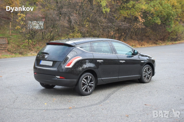 Lancia Delta III 2008 1.4 Turbo, снимка 3 - Автомобили и джипове - 53064661