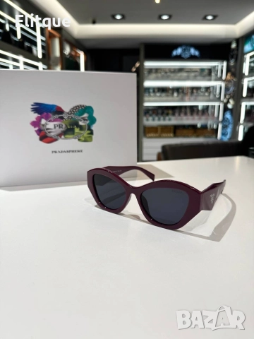 очила с калъф и ув защита prada Burberry , снимка 2 - Слънчеви и диоптрични очила - 52908219