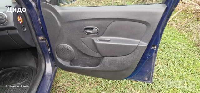 Dacia Logan 0.9 , снимка 13 - Автомобили и джипове - 53728379