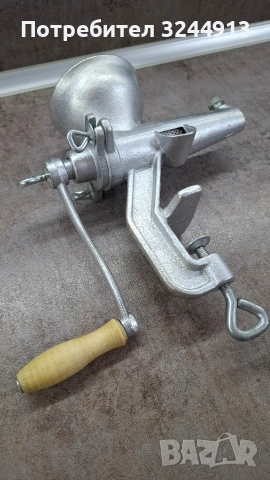 Стара машинка за мелене на домати , снимка 2 - Други - 53240569