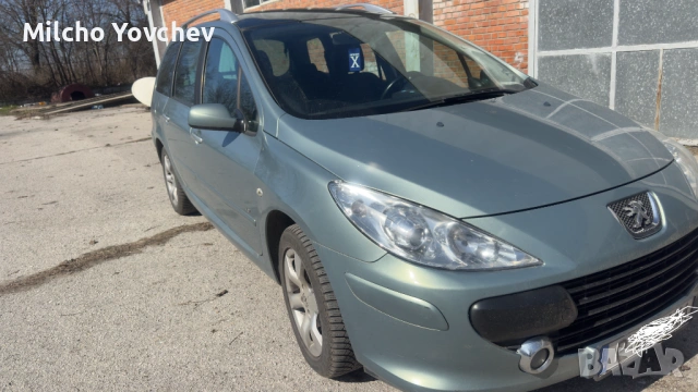 Продавам Пежо 307SW