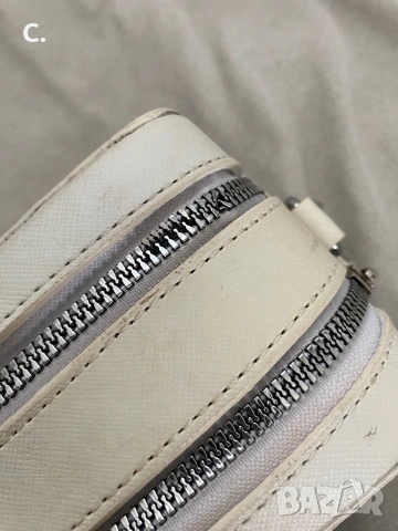 Дамска чанта, снимка 3 - Чанти - 53934137