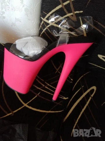 Pool Dance обувки Pleaser светещи на тъмно, снимка 4 - Дамски обувки на ток - 50872994