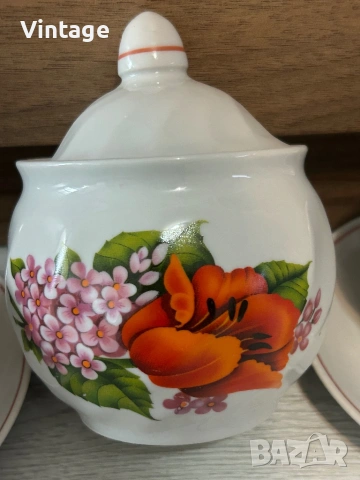 Съветски порцеланов сервиз за чай / кафе , снимка 6 - Сервизи - 54086638